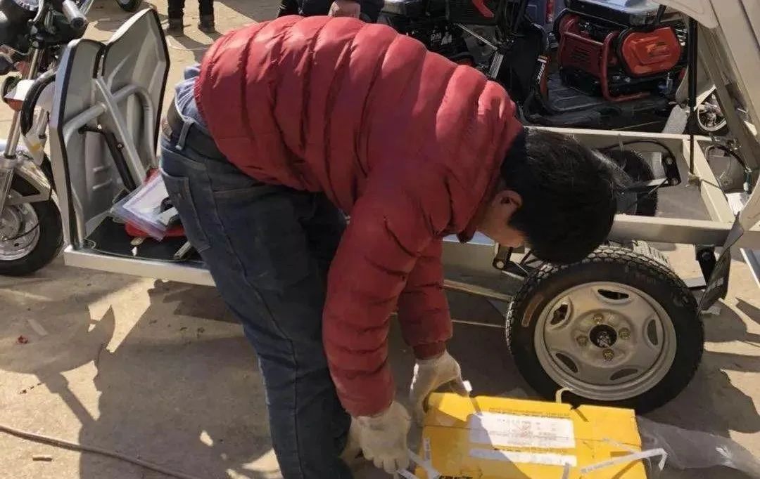 附近修电瓶车维修_附近修电瓶上门维修电话_电瓶附近维修修车电话